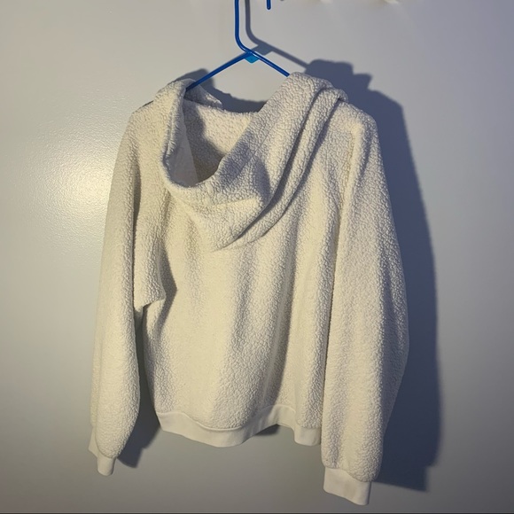 Fluffy sheep hoodie. - Picture 3 of 4